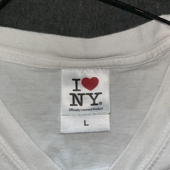 White I ❤️ NY T-Shirt Men’s Sz L - Picture 6 of 6